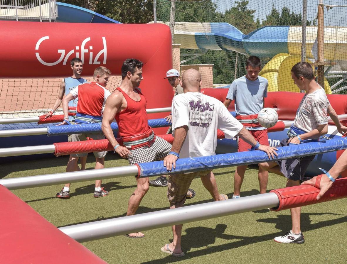 Aquaclub Grifid Hotel Bolero Golden Sands Bagian luar foto